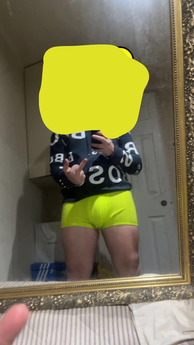 Britishchav2's tweet photo. Retweet to make me naked https://t.co/bwKfeq1524