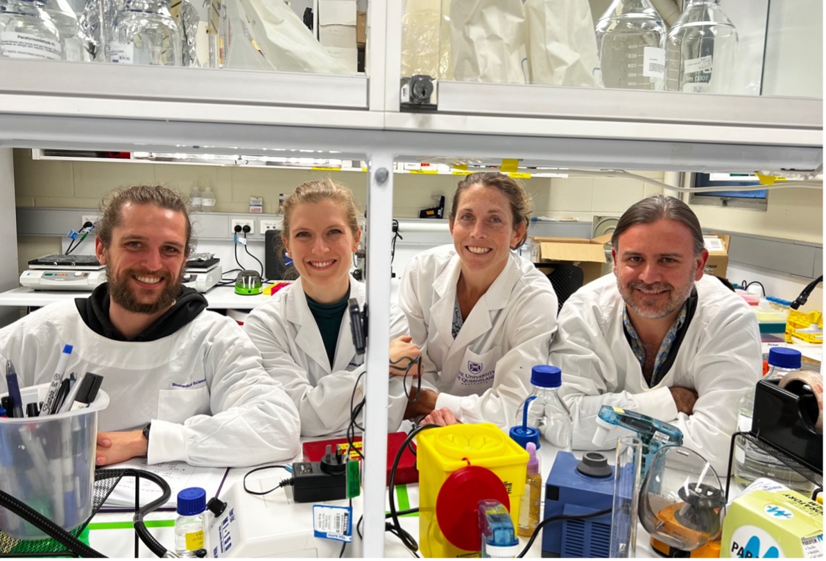 Laura Fenlon PhD (@laurarosefenlon) on Twitter photo Very proud of this collaborative effort between <a href="/rsuarezsaa/">Rodrigo Suárez, PhD</a> and my labs out in PNAS today describing the brain of the extinct Tasmanian Tiger from 100-year-old slides! The beautiful drawing is further testament to <a href="/rsuarezsaa/">Rodrigo Suárez, PhD</a> 's many varied talents 🔬🥼🧠pnas.org/doi/10.1073/pn… Very proud of this collaborative effort between <a href="/rsuarezsaa/">Rodrigo Suárez, PhD</a> and my labs out in PNAS today describing the brain of the extinct Tasmanian Tiger from 100-year-old slides! The beautiful drawing is further testament to <a href="/rsuarezsaa/">Rodrigo Suárez, PhD</a> 's many varied talents 🔬🥼🧠pnas.org/doi/10.1073/pn…