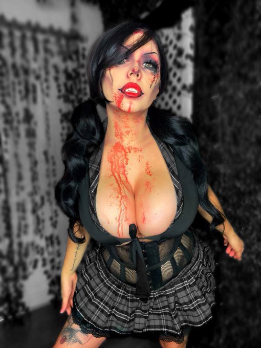 Ready for fall and Halloween 😢 https://t.co/S8RTuO76GE