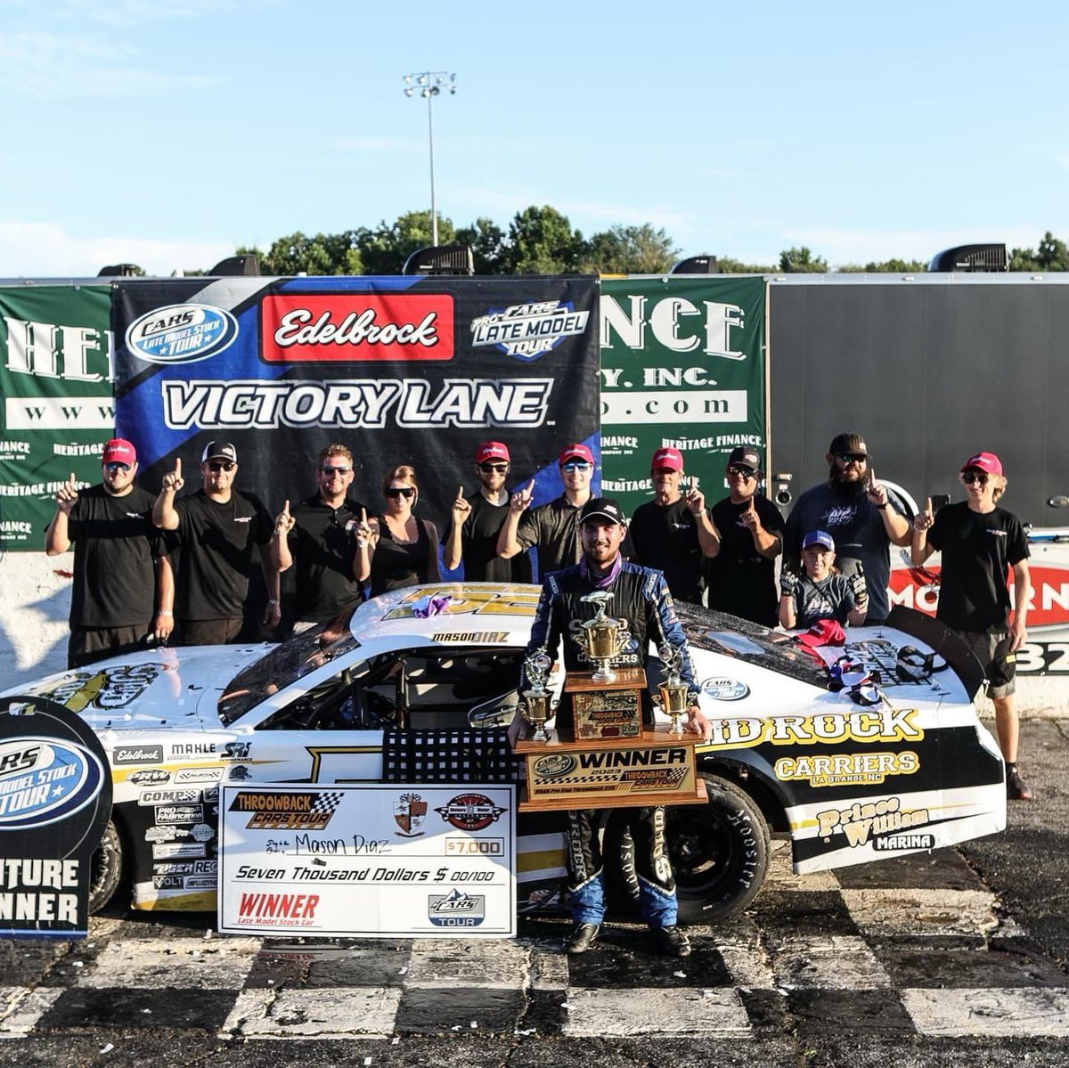 masondiazracing's tweet photo. @CARSTour winners! What a weekend for the #throwback225 at Hickory Motor Speedway.
Thank you to everyone @ChadBryantRace for working hard all season to get to where we are now! Also, thank you to everyone that makes this possible!
#parkeditforreal https://t.co/Odd1uP5ubn