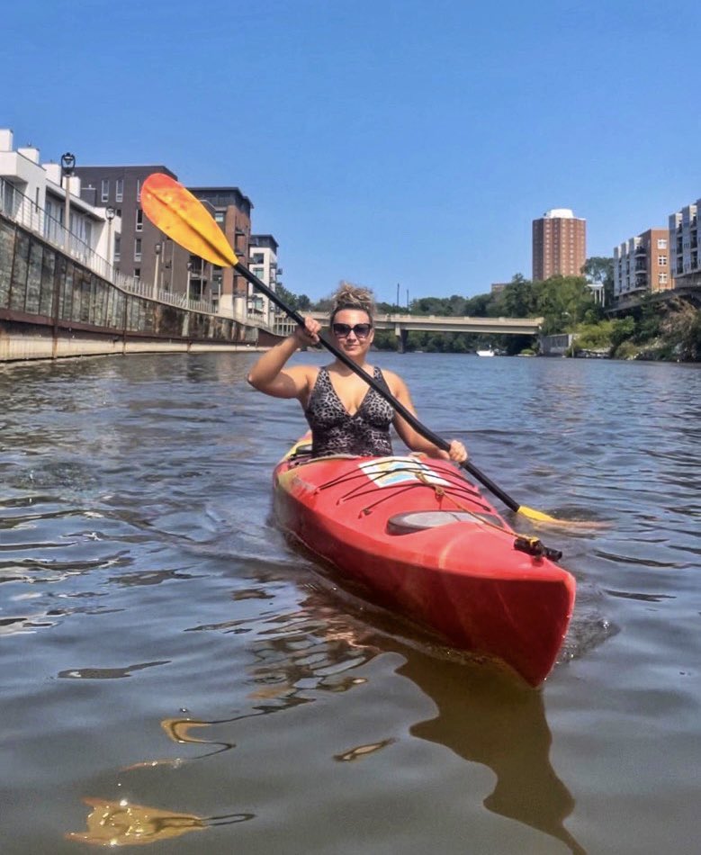 BrookeBrighton's tweet image. Good things come to those who paddle. 🚣‍♀️