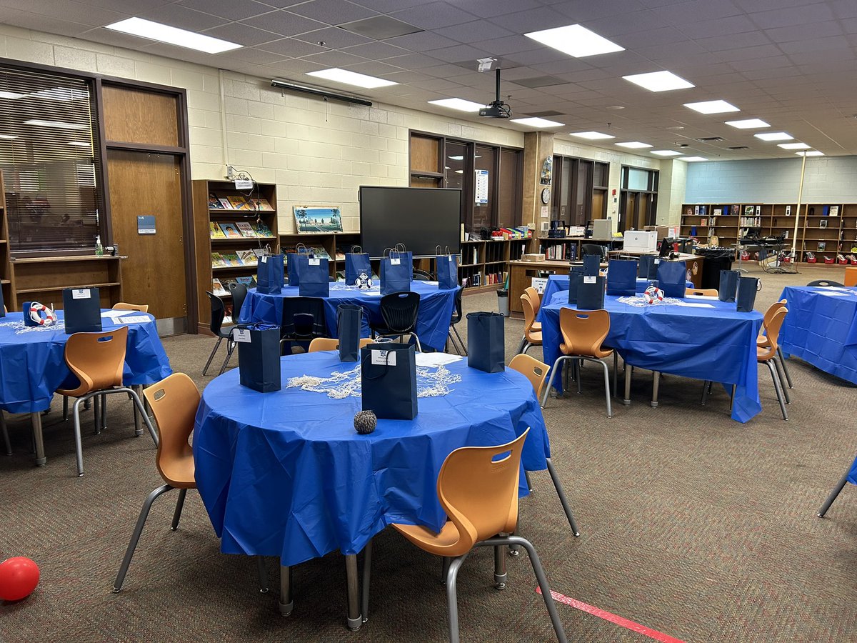 Kine' Geathers (@kgeducator8) on Twitter photo Welcome Back <a href="/SeabornLeeES/">SeabornLeeElementary</a> staff! We are ready for a great year with #AllHandsonDeck <a href="/RonMaxwellFCS1/">Ron Maxwell (@FCS)</a> <a href="/Coleman4343/">Jermaine Coleman</a> @only1kel Welcome Back <a href="/SeabornLeeES/">SeabornLeeElementary</a> staff! We are ready for a great year with #AllHandsonDeck <a href="/RonMaxwellFCS1/">Ron Maxwell (@FCS)</a> <a href="/Coleman4343/">Jermaine Coleman</a> @only1kel