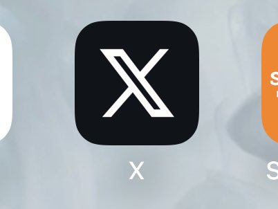 c8ters's tweet image. What the hell is this?