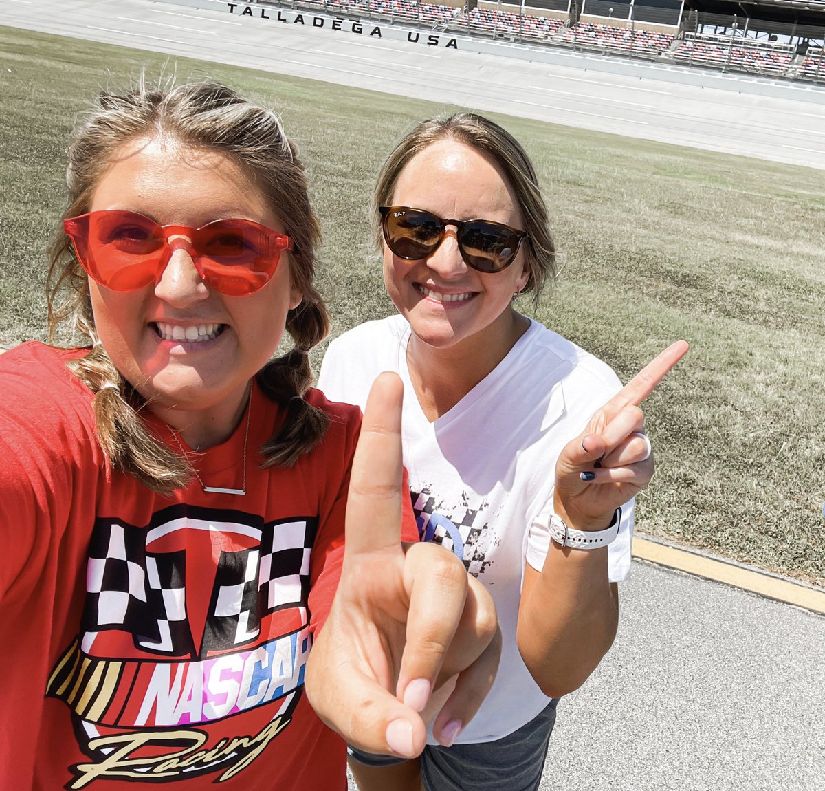 Mrs.Howle (@hey_mrshowle) on Twitter photo Second year in second with my bestie <a href="/Wallace2ndgrd/">Amanda Wallace</a>
Bring on our kiddos!!
β€οΈπΎπ Second year in second with my bestie <a href="/Wallace2ndgrd/">Amanda Wallace</a>
Bring on our kiddos!!
β€οΈπΎπ