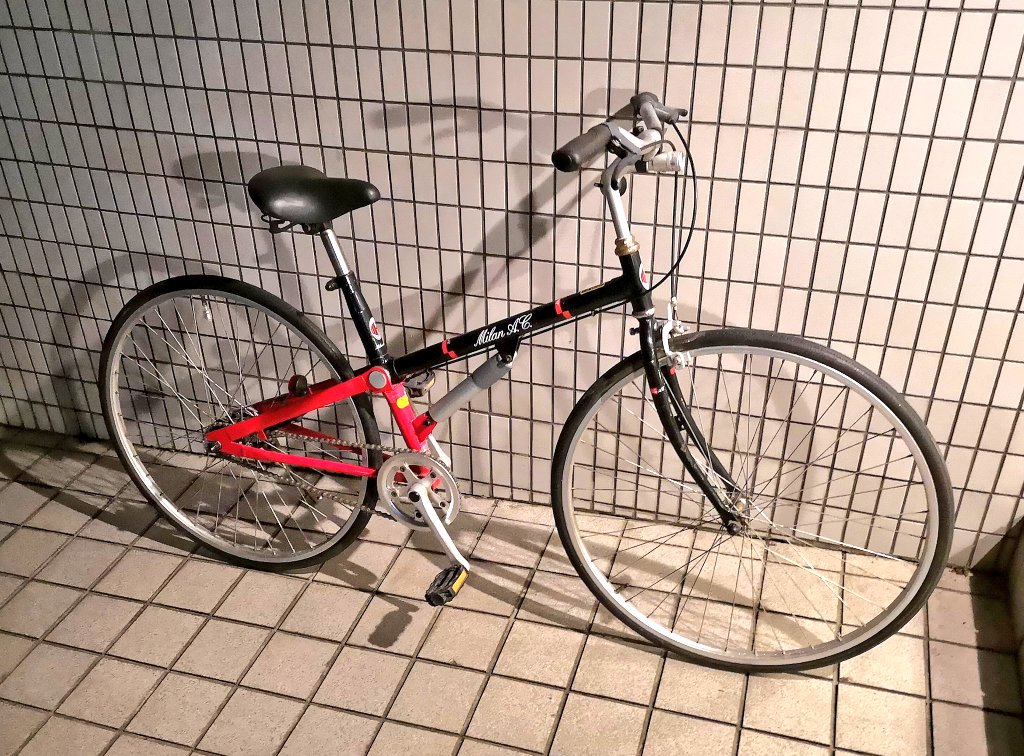 「近年、娘の自転車が盗まれた時にツイッター拡散してもらって、一日で出て来た事があっ」|宮尾岳のイラスト