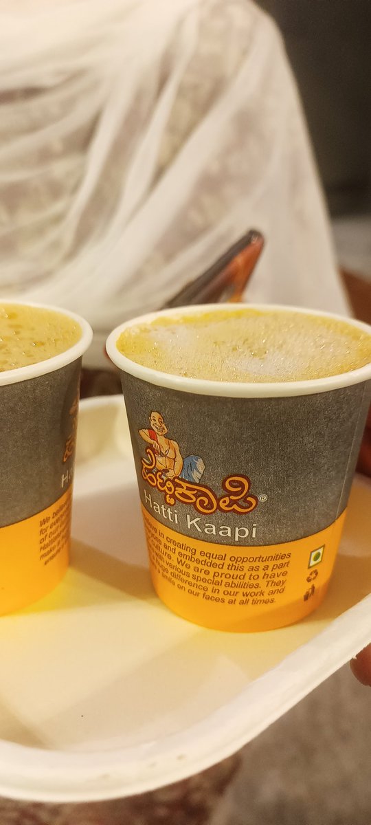 sysv_17's tweet image. Finally my Hatti Kaapi moment @BLRAirport with my mother. Worth the hype!!
#SYSV_44 #HattiKaapi #Bengalurudiaries