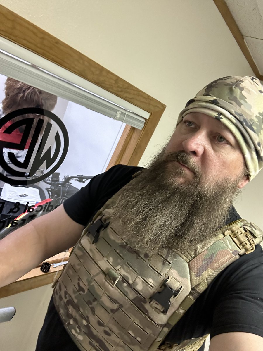 Shawn Herrin (We Like Shooting) tweet media