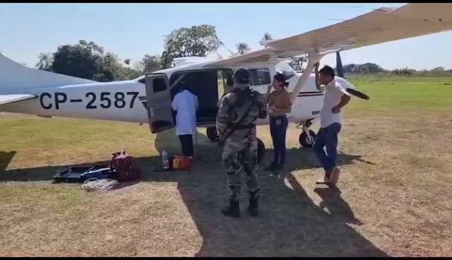 _bobsuruncle_'s tweet photo. #Bolivia🇧🇴 - 20Jul2023
Two #Peruvians and a Bolivian were #arrested by agents of the Amazon Intelligence and Special Operations Group (#GIOE) after two of the men attempted to takeoff in an #unauthorized aircraft at the Santa Rosa de Yacuma #airfield in #Beni. https://t.co/CvMoWHuKib