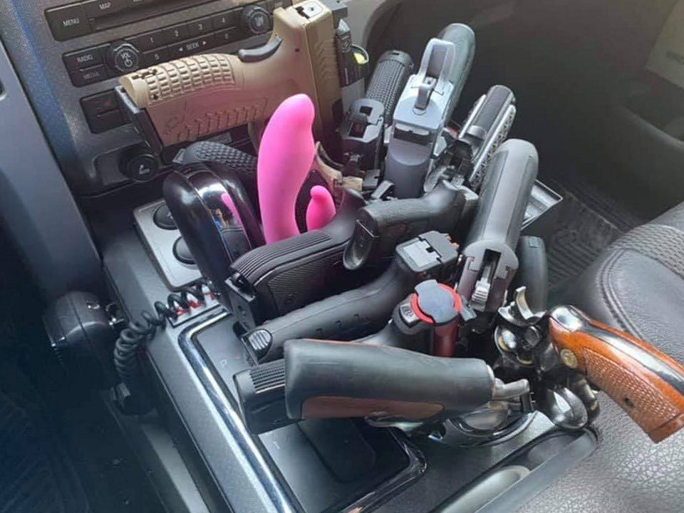 equine__dentist's tweet image. rate my setup