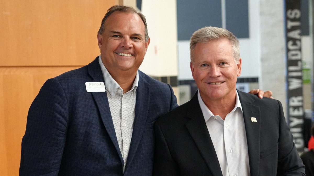 DentonISDSports's tweet photo. Starting the year off with a "W!!!" 
Words of wisdom from Dr. Kiser, Stephen Mackey, Coach Flo and  Dr. Wilson to all of the Denton ISD coaches today at convocation!!!  #DentonISDConvocation 
#BuildingChampionsforLife https://t.co/Nq3zjxMitl