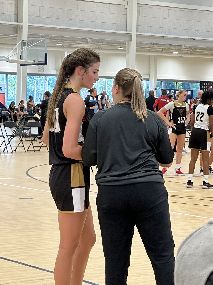 KenzieGarner12's tweet photo. Thank you @TheCBBAcademy for such a great opportunity. So amazing to play against and with great competition! https://t.co/jtLpktHiDV