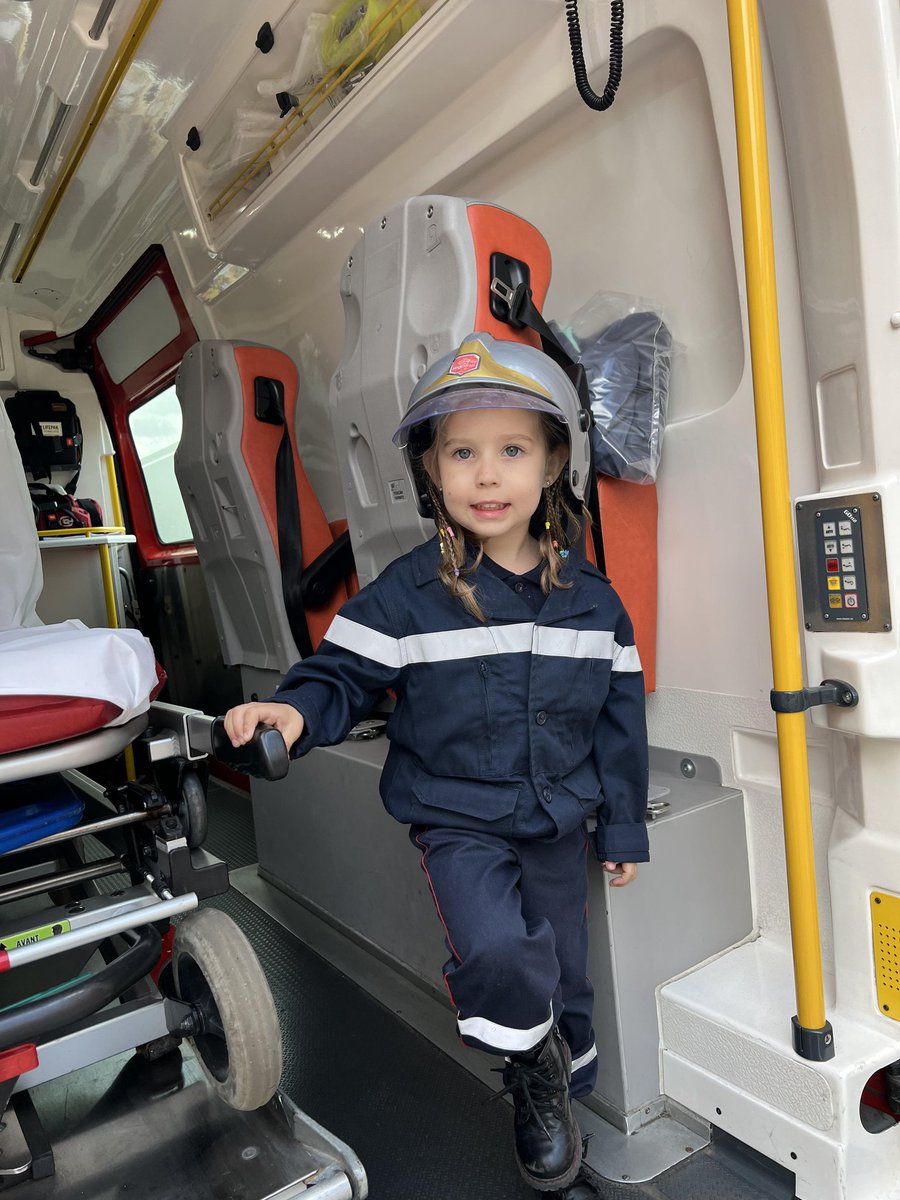 minipompier's tweet photo. 👩‍🚒🚒 En caserne 🚒👩‍🚒 https://t.co/zeoccvJmoE