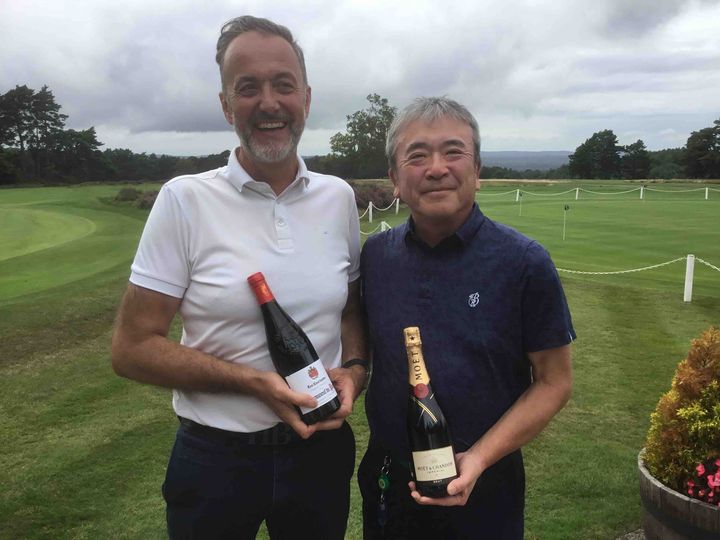 IGC_London's tweet image. Winner of Nearest the Pin with a fantastic shot - Jason Horner &amp;amp; overall winner Tak Aizawa. 33 points but a top effort on a beautiful but demanding course.
@ClubHindhead

#golfuk #IGCGolf #golfinguk #golfdaysuk #golfdays #golftrip #londongolf #ukgolf #golfdaysout #hindhead