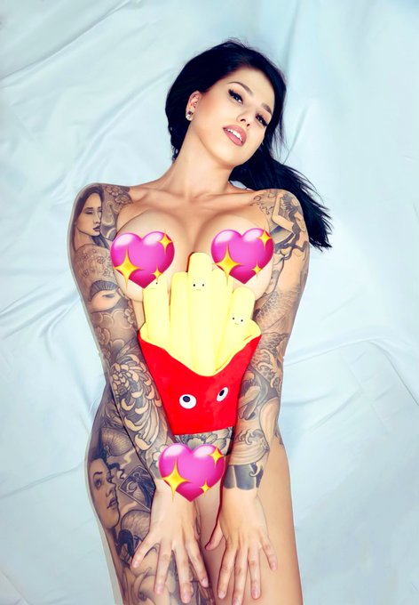 Stimm f&uuml;r mich ab! KOSTENLOS!   https://t.co/3j8AflUMGK  #RETWEEETMEPLEASE #tattoos https://t.co/lVl<a href="/tag/retweeetmeplease"class="tags">#RETWEEETMEPLEASE</a><a href="/tag/tattoos"class="tags"><span>#tattoos</span></a>