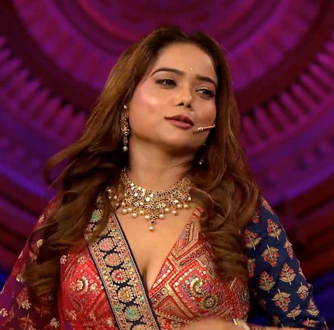 BiggbossKaTadka's tweet photo. Who deserves to stay in the House?

Like for #JiyaShankar 
RT for #ManishaRani 

#BiggBossOTT #BiggBoss 

Like.                        RT. https://t.co/qxow4STm3P