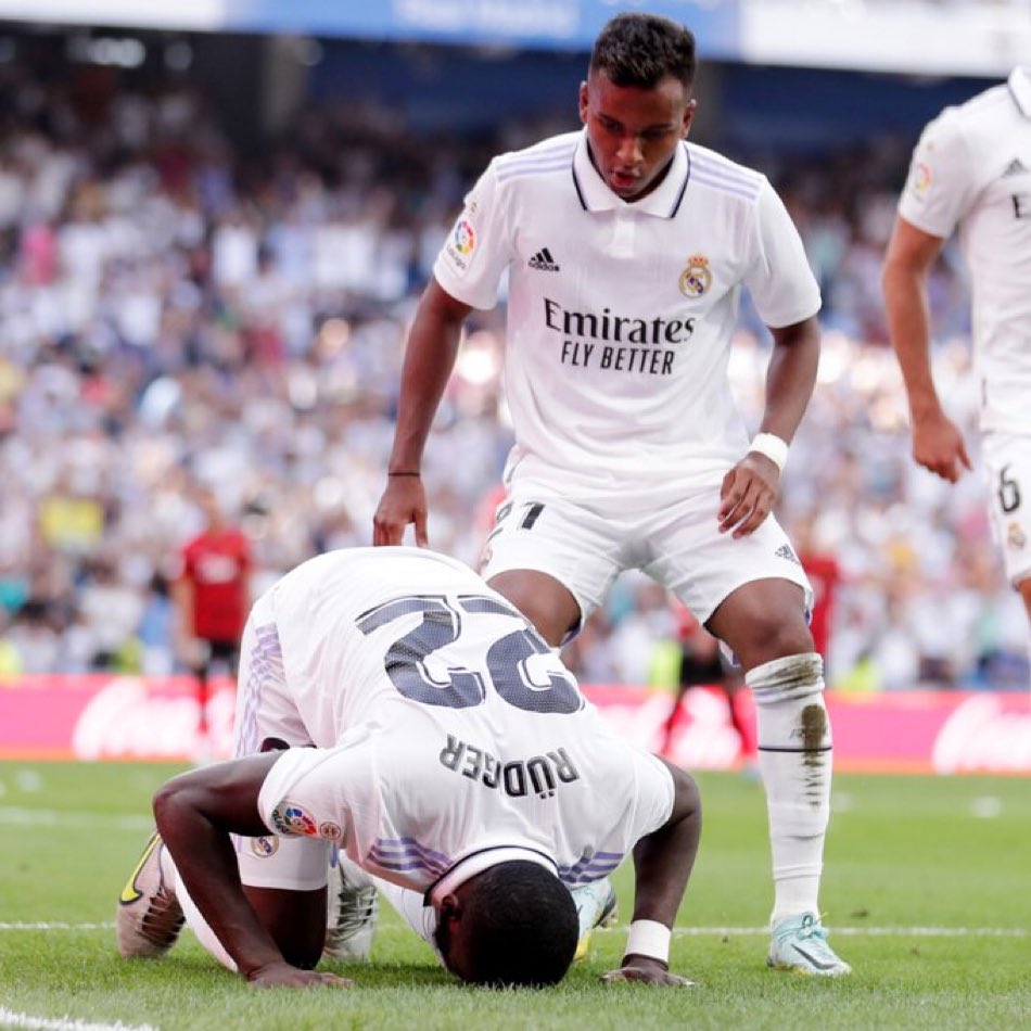 Madrid Zone tweet media
