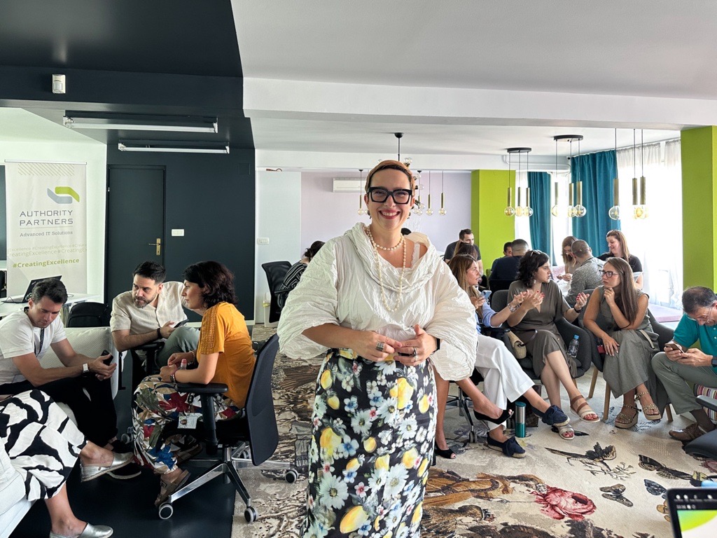 APIknowsIT's tweet photo. 🎓 Our #AcademyofExcellence concluded its enriching "Decision Making" module with Larisa Halilovic!
During this thought-provoking session we explored communication's impact, vital steps, influencing factors and evaluating outcomes.🔄
#CreatingExcellence #APknowsIT https://t.co/jowXZUhqRu