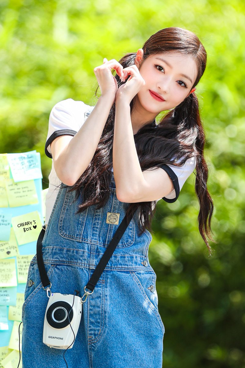 Cherrys_Box's tweet photo. 230730 인기가요 미니팬미팅 유아
#오마이걸 #유아 #ohmygirl #yooa
@WM_OHMYGIRL
天才的なアイドル様⭐ https://t.co/ZjR9b1wMRx