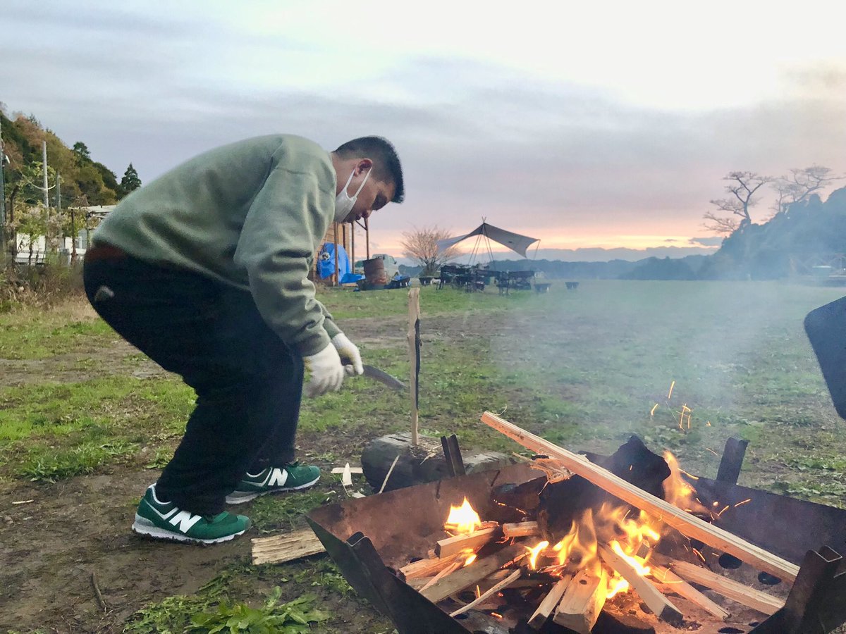 presidentchan's tweet photo. 🏕️
『いつなったらキャンプ行くねん！』
でお馴染みの【西本キャンプ倶楽部】
　
「旅猿」みたいな映像を撮りたくて、自然とそれを意識したカメラワークを勝手にさしてもろてます。
　
https://t.co/xQ1NpPvRE1
　
#西本キャンプ倶楽部 https://t.co/YmeWJzaBgI