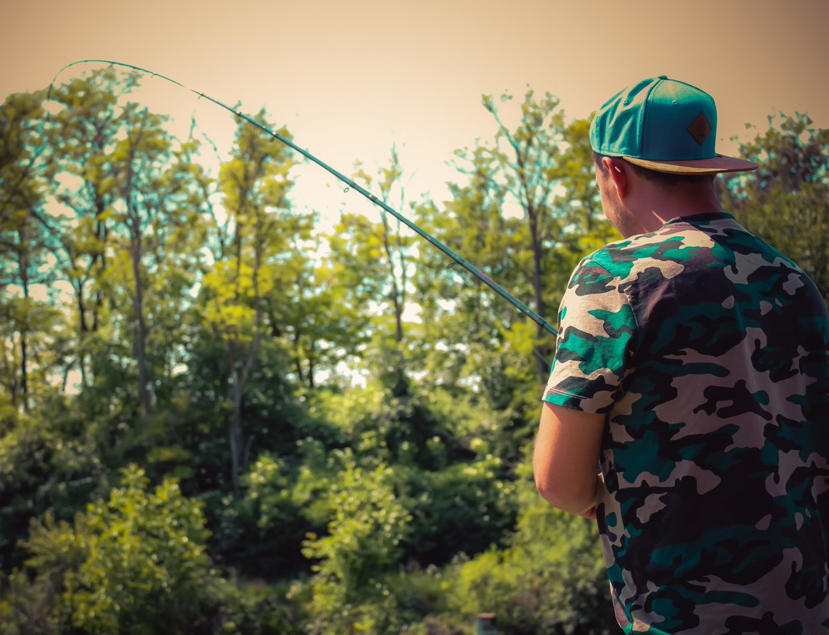 wewillfish's tweet photo. What a beautiful day! I hope you all catch the biggest one! #fishinglife #carpfish #karpfen #naturefish https://t.co/4C74IKUEjc