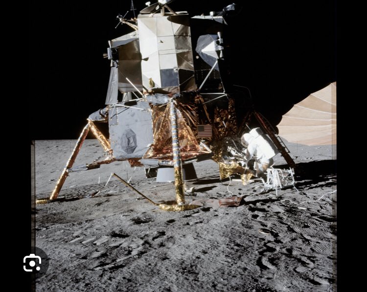 @FlatEarthZone The flying bus was a marvel of engeniring! Only surpassed by the beauty of the lunar module!

From the mayerial to the build quality the linar module is a marvel pf the modern world!