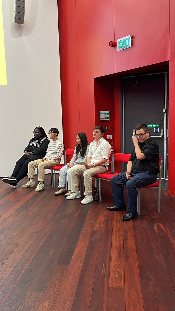 Craig Stephens tweet media