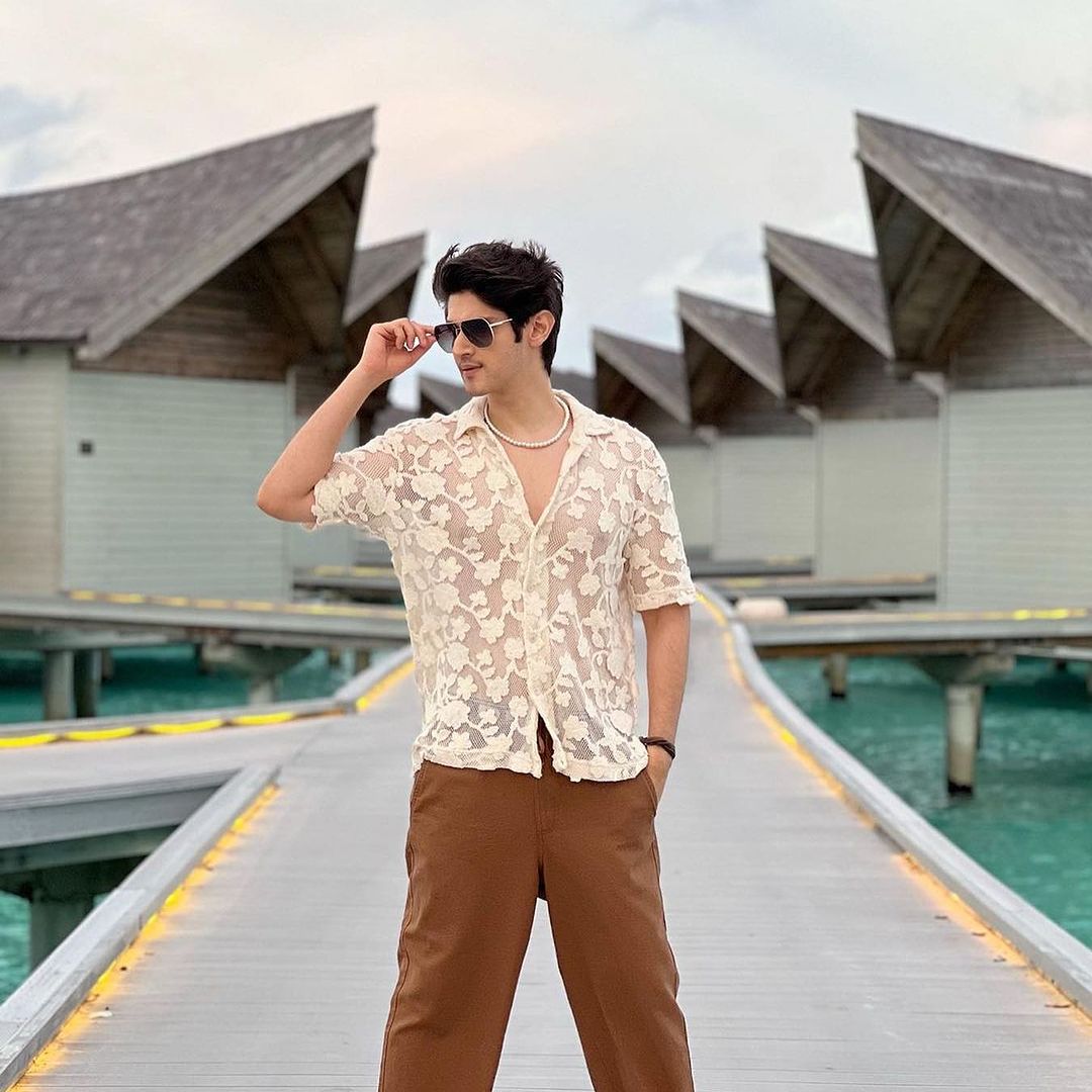 THINK_TS's tweet photo. Chasing sunsets and making memories with Rohan Mehra in the stunning Maldives 🌅🏝️

📷: @rohan4747

#WorldsLeadingDestination2022 #VisitMaldives #SunnySideofLife @visitmaldives https://t.co/upWfiHPAXT