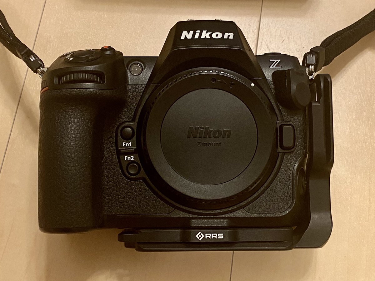 sele_photo's tweet image. Lプレートが届きました。
非常に満足です。

カメラ📷は初期不良修理に出しちゃうのが残念です。

#reallyrightstuff #Z8