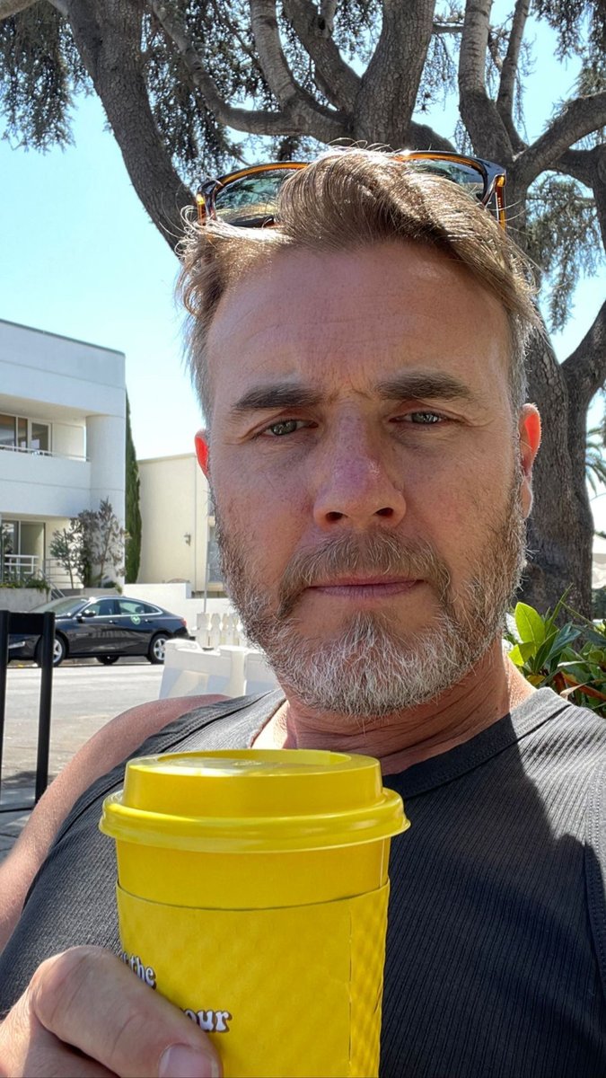 Gary Barlow tweet media