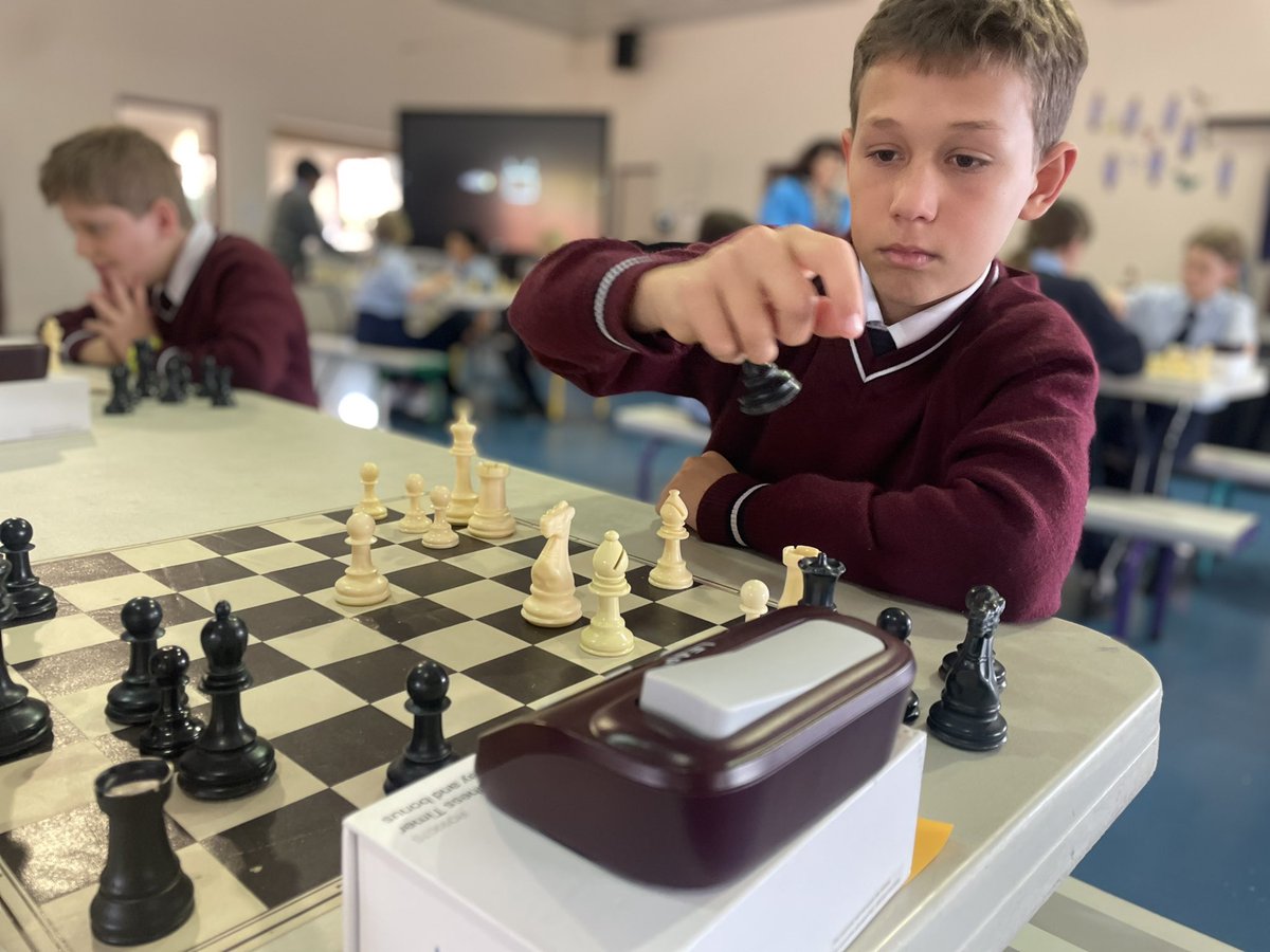 StThomasCPS's tweet photo. Checkmate! Our St Thomas’ chess champions went head-to-head in the thrilling Interschool Chess competition! Thanks to St Paul’s for hosting♟️🏆 #ChessCompetition #InterschoolChallenge #BrainPower #smallschoolBIGopportunities #educatingforthefuture #stthomasprimaryschool #cewa https://t.co/cQ8uYdMkZJ
