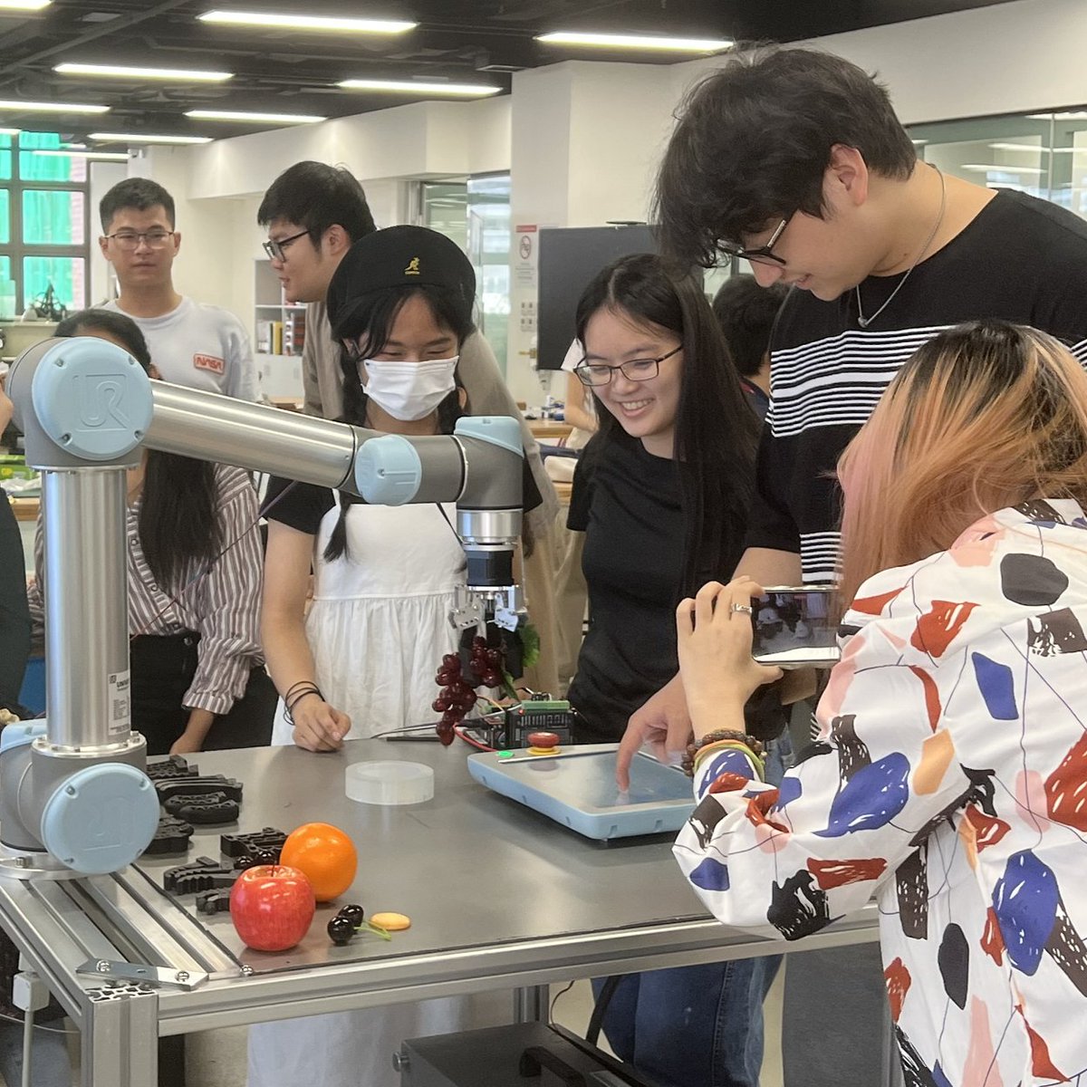 PolyuB's tweet photo. BME students experienced a fun summer through the course “Material Processing and Technical Communication” at PolyU Industrial Centre by making the “Soft Robotic Gripper” and joined a mini design competition!
#PolyUBME #BME #IndustrialCentre #industrialtraining #engineering https://t.co/eUoaFattmq