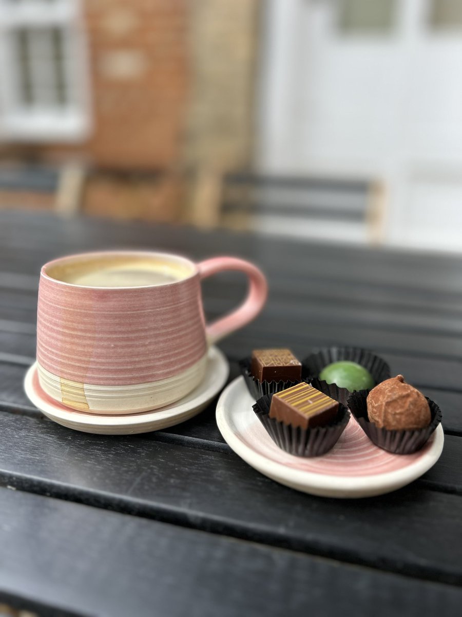 Tucked away at the back of <a href="/hillstreetuk/">Hill St. Chocolatier</a> is their beautiful cafe which backs onto Jubilee Gardens. If you haven't been there, then you're missing a treat. High on the list of must-haves is the 4 for £3 chocolates with a cup of something hot. Absolute heaven.