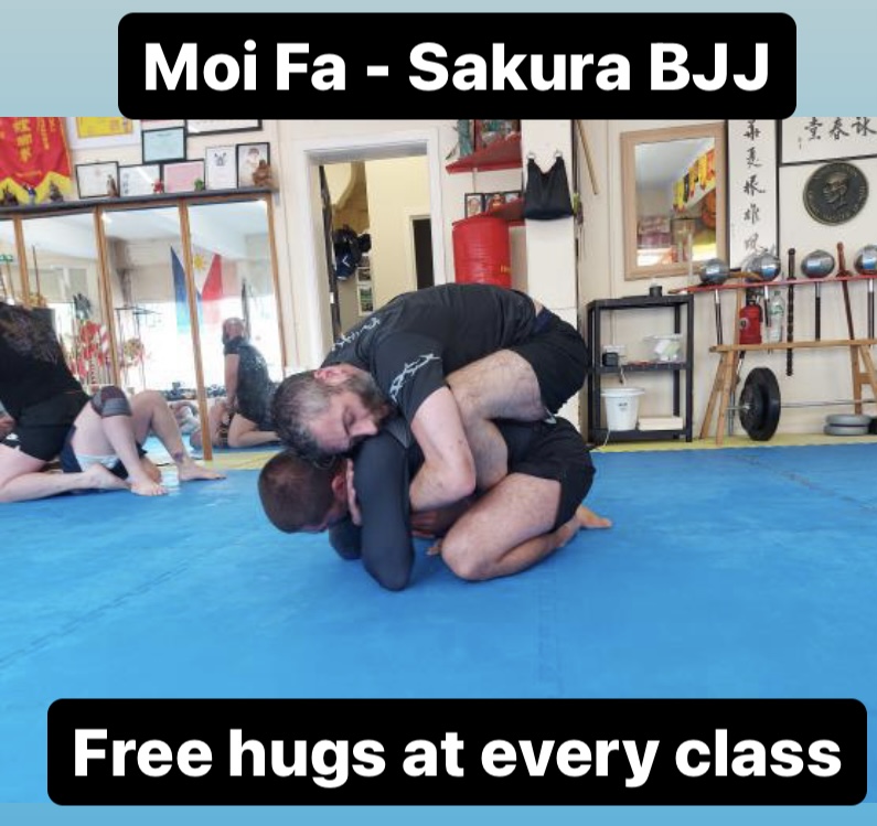moifa_sifu's tweet photo. Everyone needs cuddle🤣🥋#martialartstraining #bjjlife #brazilianjiujitsu #jiujitsu #newcastle #wallsend #tyneside #benton #heaton #byker #jesmond #northshields #gosforth #gateshead #startnow #beginners #classes #getfit #learnskill #sport #combat #selfdefence #moifa https://t.co/eS2xtjsz8u