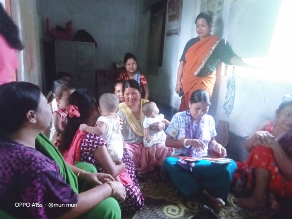 ChiefTripura's tweet photo. A Sneak peak during session- Mother's and child Mother and children are busy interacting with each other. Friendly atmosphere at Session site under Bidya Debbarma Memorial PHC, West Tripura District.
@tripura_cmo @JKSinhaIAS @SubhasisTcs @vrm_gaurav @RI_tripura @DrMousumiSarkar https://t.co/FdzAy96ti4