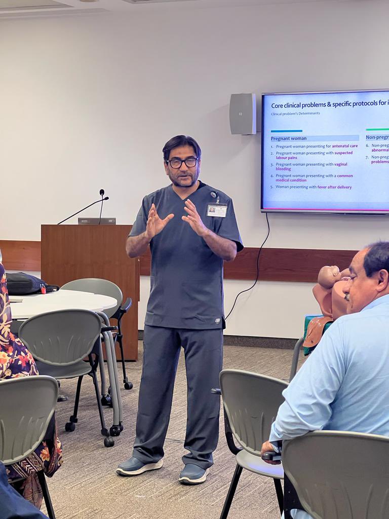 malihafazalakuh's tweet photo. Dr @nadeemzuberiNZ &amp; Dr. Duriya Rehmani of ObGyn dept led a Maternal Health in Natural Disaster Course from the Dean’s forum for interior Sindh participants. 
Excellent feedback was received from all participants. A commendable initiative, we plan to continue in the future! https://t.co/2L7NLhjO26
