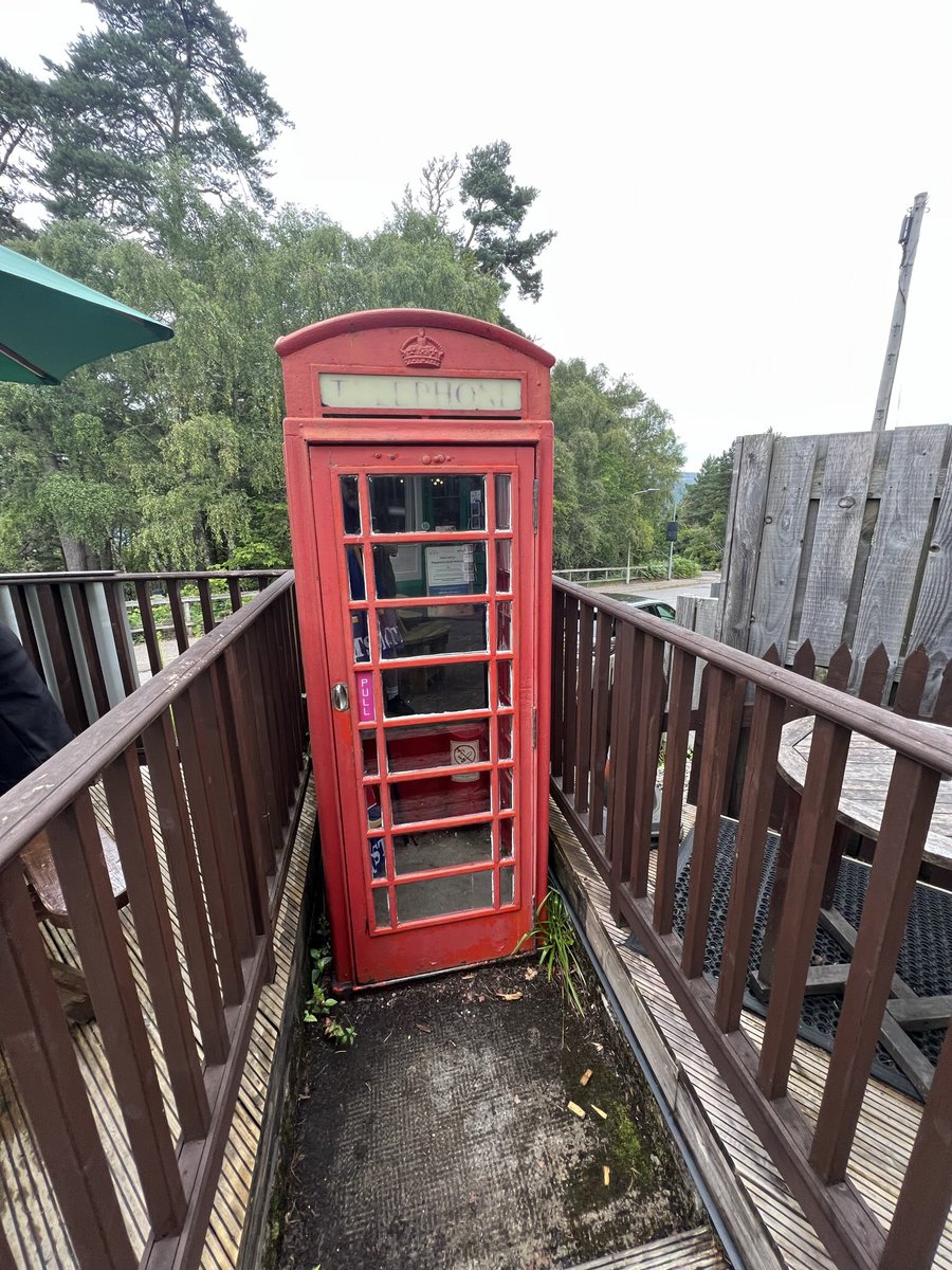wapple15's tweet photo. #FallsOfFoyers 🏴 #TelephoneboxTuesday https://t.co/JLHFqawRPs