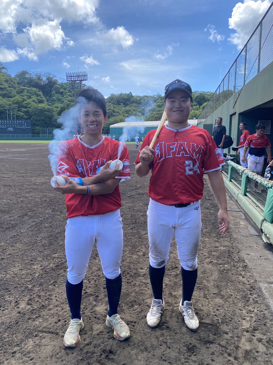 【オープン戦報告】
8/6(日)vs共栄大学
共栄大   000  000  050    ⑤
JFAM    100   000  000     1

8/7(月)vs関東学院大学
JFAM    120   000  220   ⑦
関学大   000  000  000   0