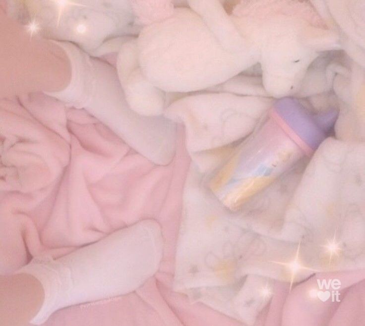 princess em tweet media