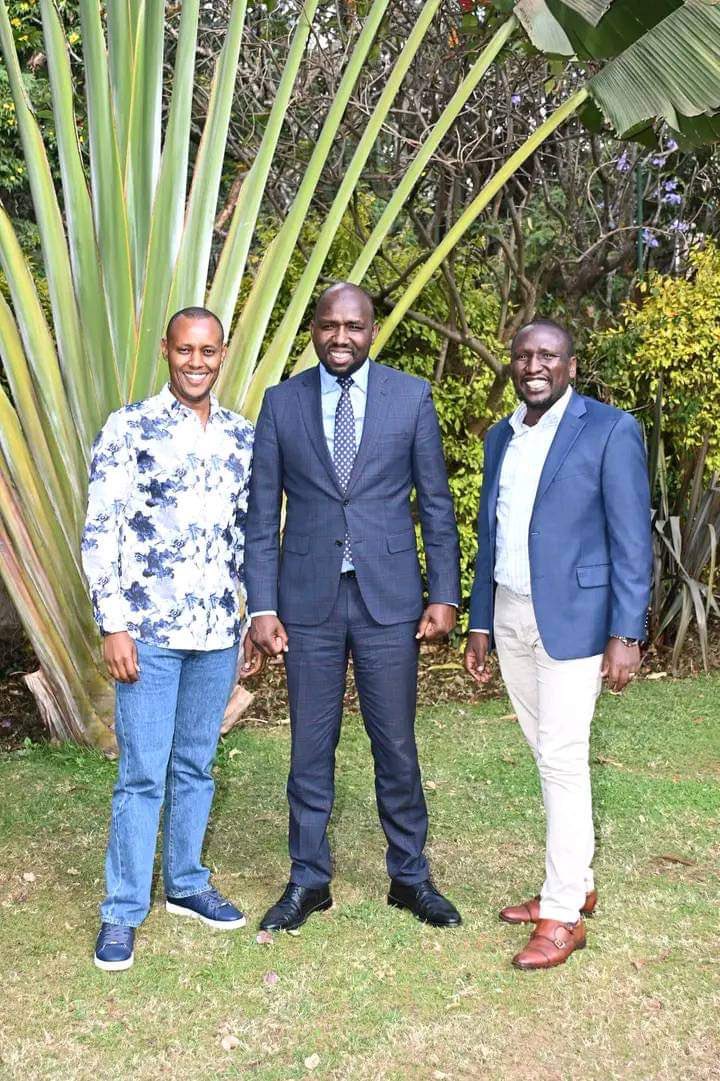 Help me to celebrate the gentlemen in this photo.They continue to mentor,inspire &encourage me.They are my true friends.The success of Belgut RRace where we fundraised for orphans is largely theirs effort.”Osop keny Ornyon “@kipmurkomen @Aaroncheruiyot