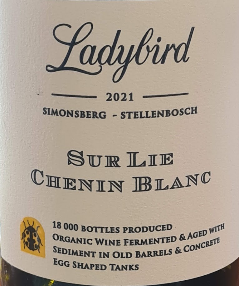 Winemag's tweet photo. Ladybird new releases reviewed: https://t.co/m865Bk431z🔒 https://t.co/OlzbbejzB5
