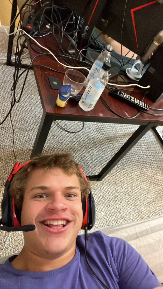 Jynxzi tweet media