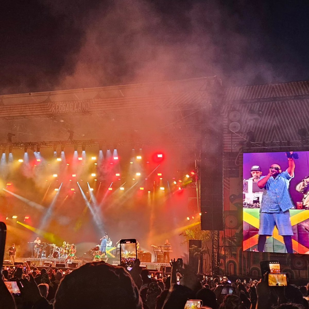 geekybutcool's tweet image. I&apos;ve said it on repeat all weekend but @duttypaul in lil ol&apos; Milton Keynes 🤯🤯🤯 thank you #reggaeland you were a blast #miltonkeynes #thenationalbowl