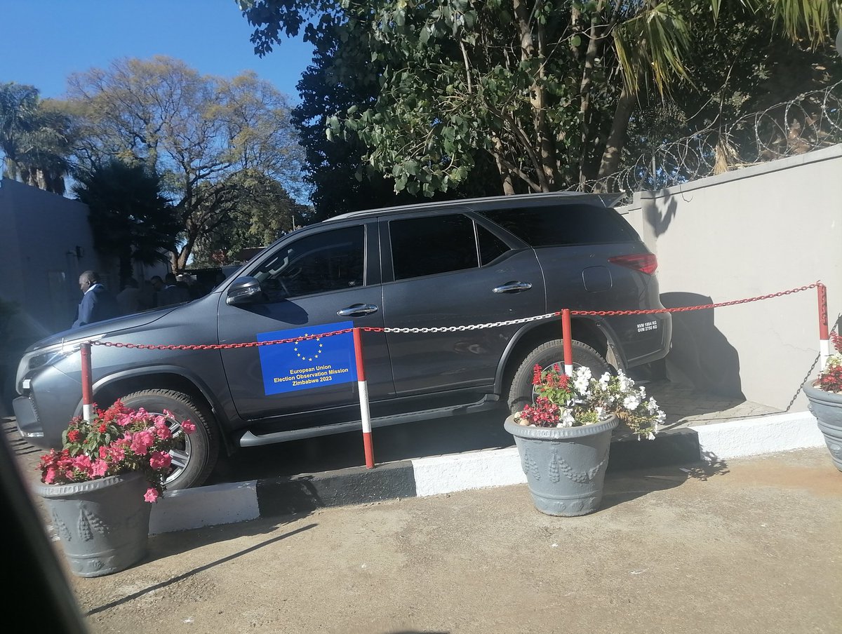 Vahombe07's tweet photo. Yesterday, I visited a friend, who is booked at Holiday Inn Harare. Only to find out that EU has booked the entire 4th Floor, turned it into offices & Elections Information Hub. Also, EU has hired all the Toyota Fortuners from Impala Car Rental.

Furthermore, Hotels like Miekles, Bronte, Crown Plaza (Monos), etc, are fully booked with guests from Western Countries & Western Institutions. This got me thinking & I made the following Conclusions:

1. Zimbabwe is very important & valuable to the West than what an ordinary Zimbabwean think.

2. Westerners have more Interests in Zimbabwe than ordinary Zimbabweans themselves.

3. There is more into these upcoming Elections than what meets the eye of an ordinary Zimbabwean citizen.

4. Zimbabweans: Wake Up!!! @KMutisi @ChimhamhaZw @enkudheni @Tinoedzazvimwe1