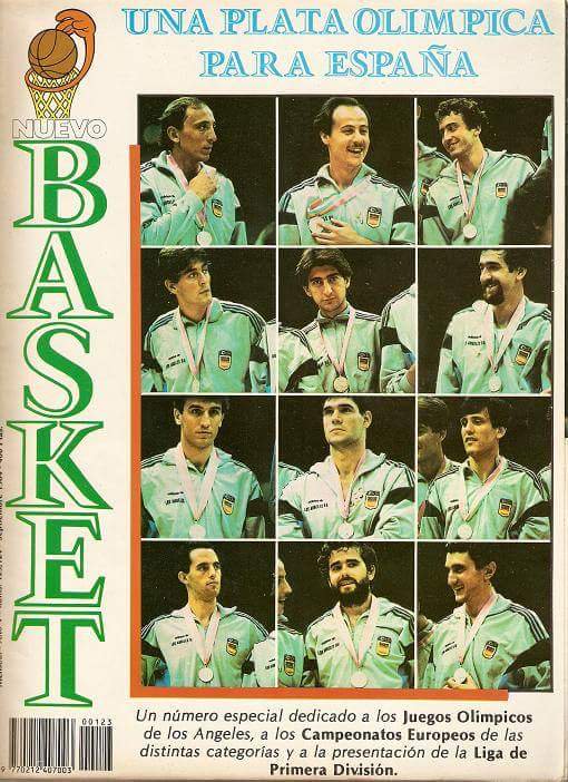 ➡️ Hoy, hace 3️⃣9️⃣ años, España estaba aplastando a Yugoslavia asegurándose 🥈 Juegos Olímpicos Los Ángeles 84.
✅ ¿QUIÉN ERA TU JUGADOR FAVORITO DE AQUELLA SELECCIÓN? Muchas gracias por vuestras respuestas.
📷 portada revista Nuevo Basket.