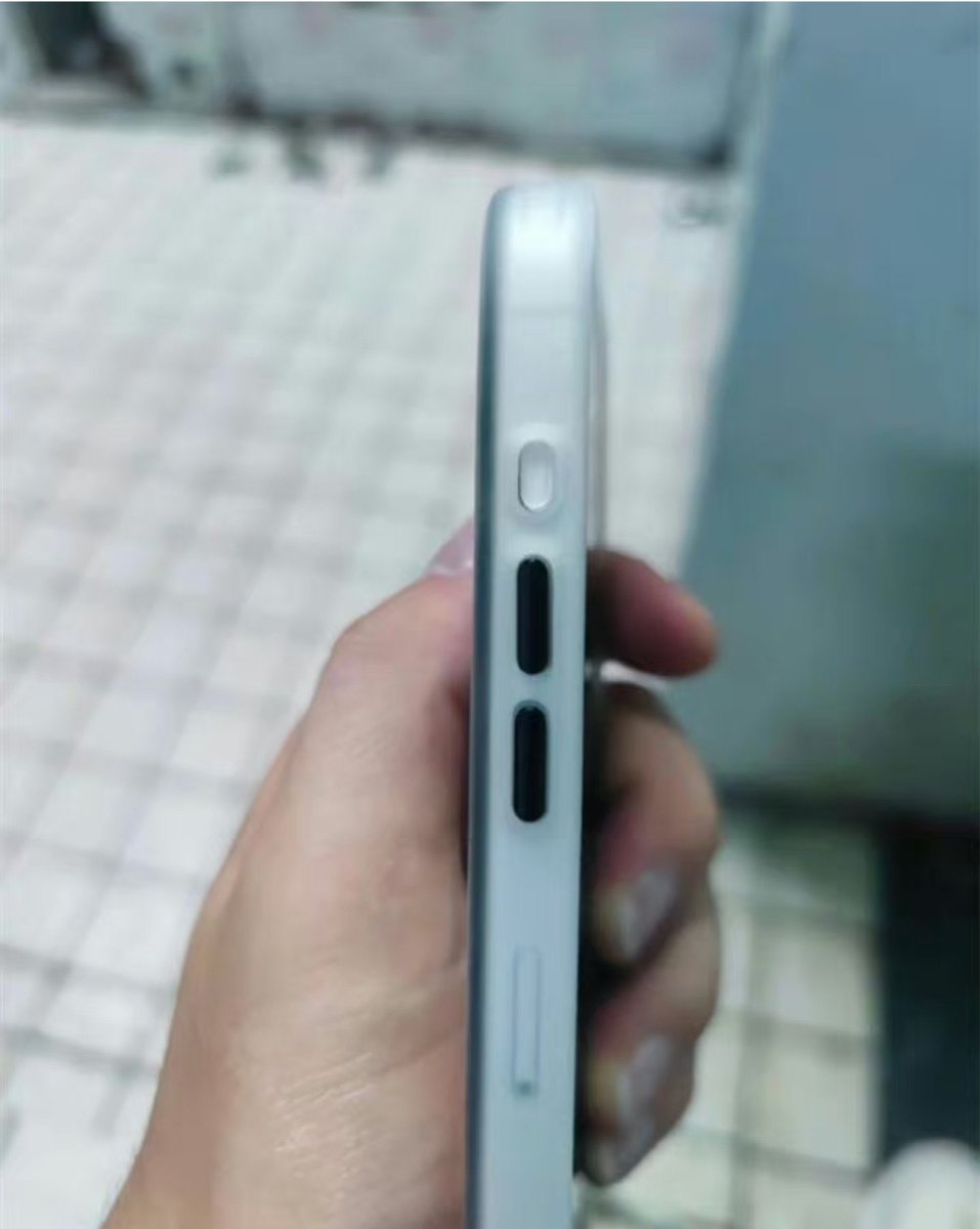 EstiloiPhone's tweet image. Se ha filtrado el iPhone 15?
Estás imágenes están por todo internet.

#iphone15