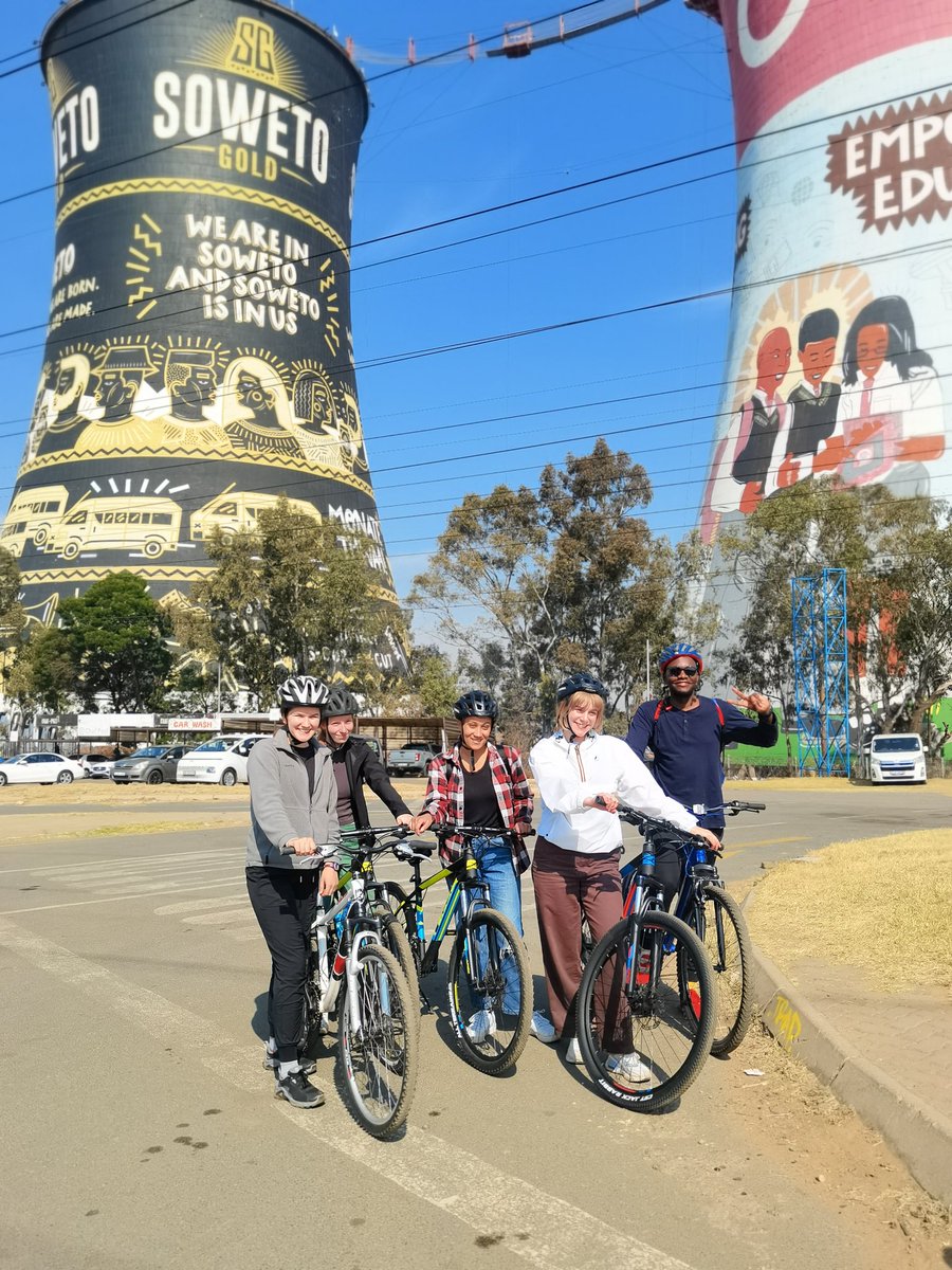 Mpumi_Mtintso's tweet photo. Let's get going
#ShovaNeBookIbhoni 🚴🏿‍♂️🇿🇦

Looking to explore Soweto on bicycles via @book_ibhoni

Get in touch
061 371 9013
bookibhoni@gmail.com https://t.co/1Whctlxh3P