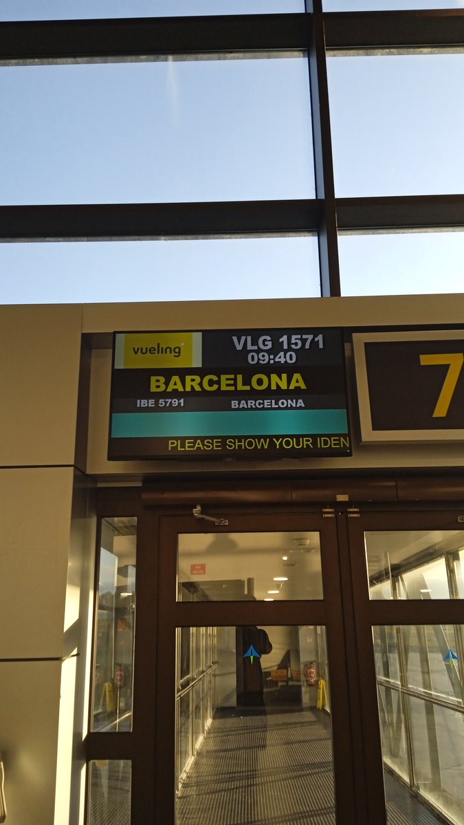 mattcottan's tweet photo. Returning home. Having to go via Barcelona as well now. https://t.co/NeomsEiwHn