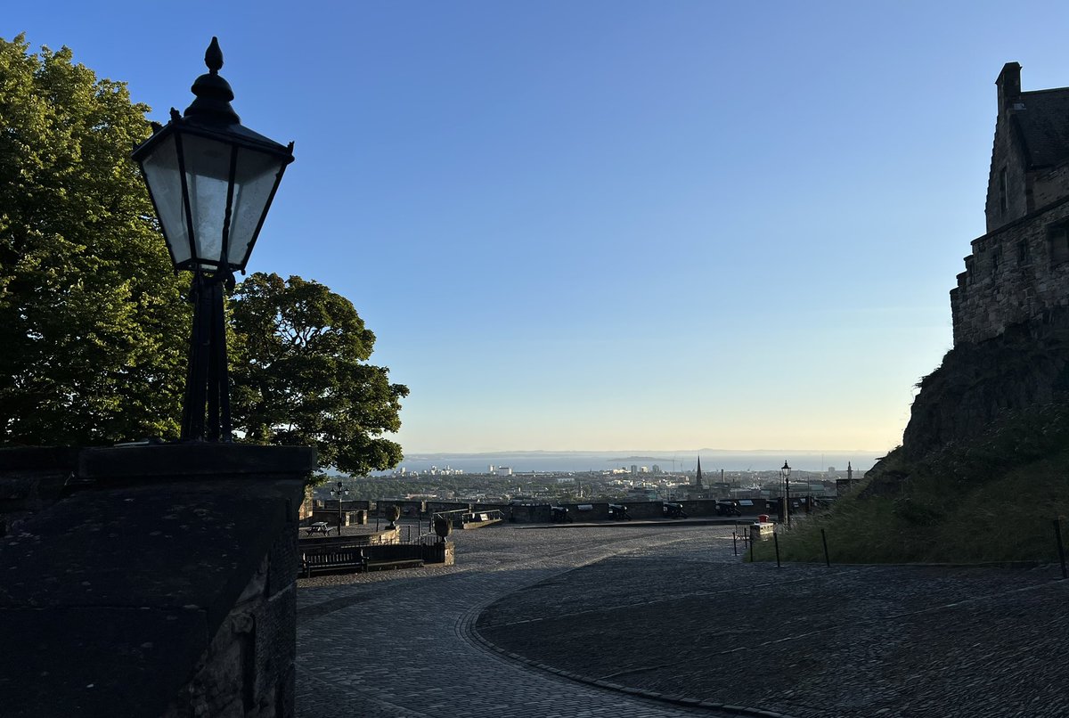 Alastair Bruce tweet media