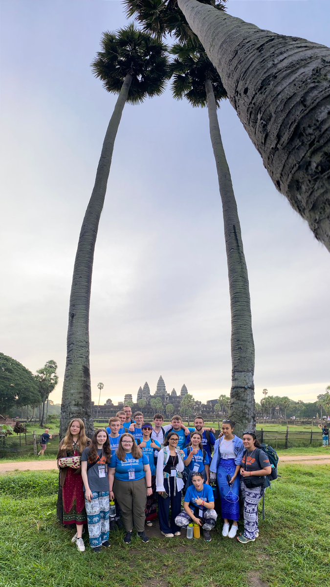A great sunrise tour at Angkor Wat Cambodia #TeamKgnaok enjoy it after their community project days.
#Dosomethingamazing 
#Campseffect 
<a href="/CampsInt/">Camps International</a>