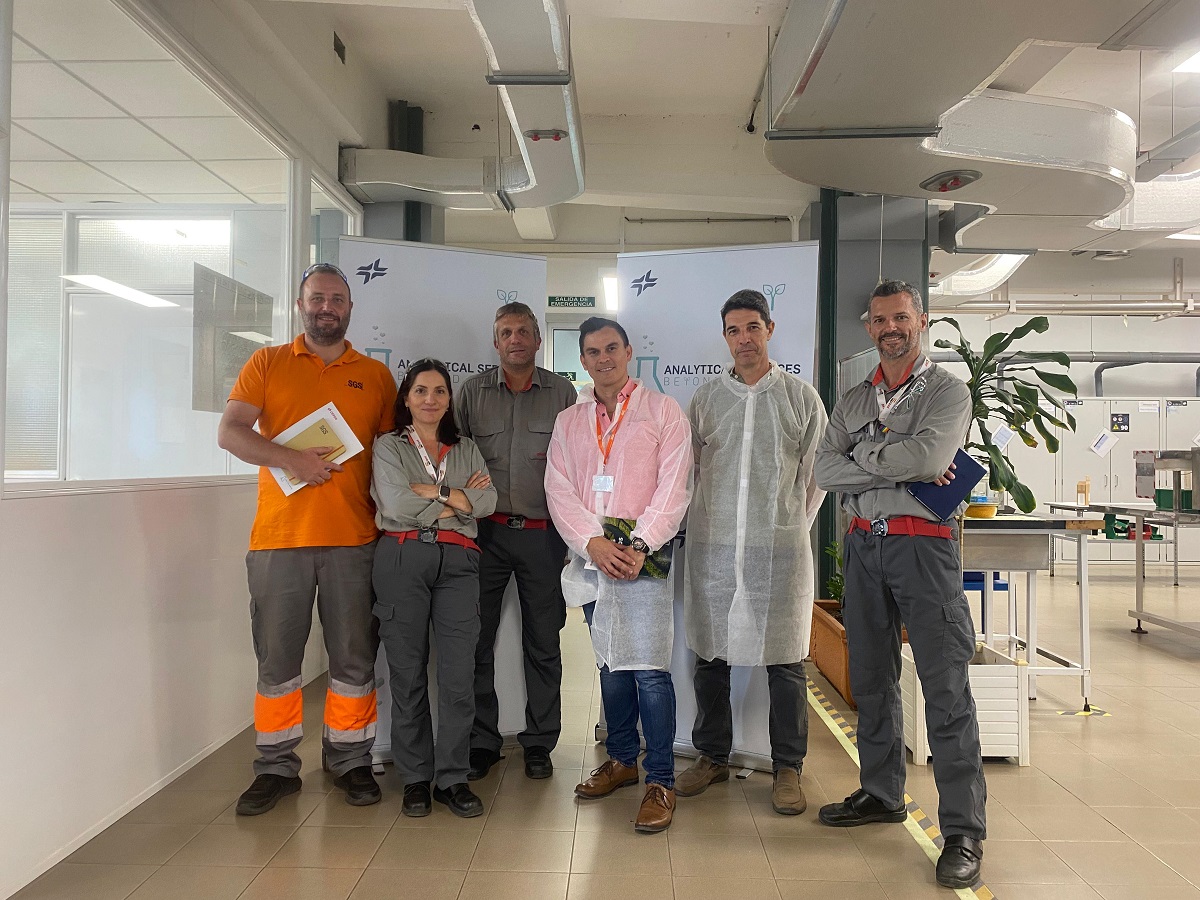 🔬✨ ¡Queremos dar las gracias a Amayra García y al equipo de <a href="/Cepsa_ES/">María Hernández</a> por recibirnos en su laboratorio de servicios analíticos en Tenerife!

#sgs #Cepsa #laboratorio #serviciosanalíticos #colaboración #mejoracontinua #trabajoenequipo